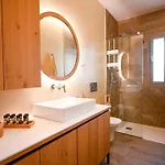Phos Skiathos Villa